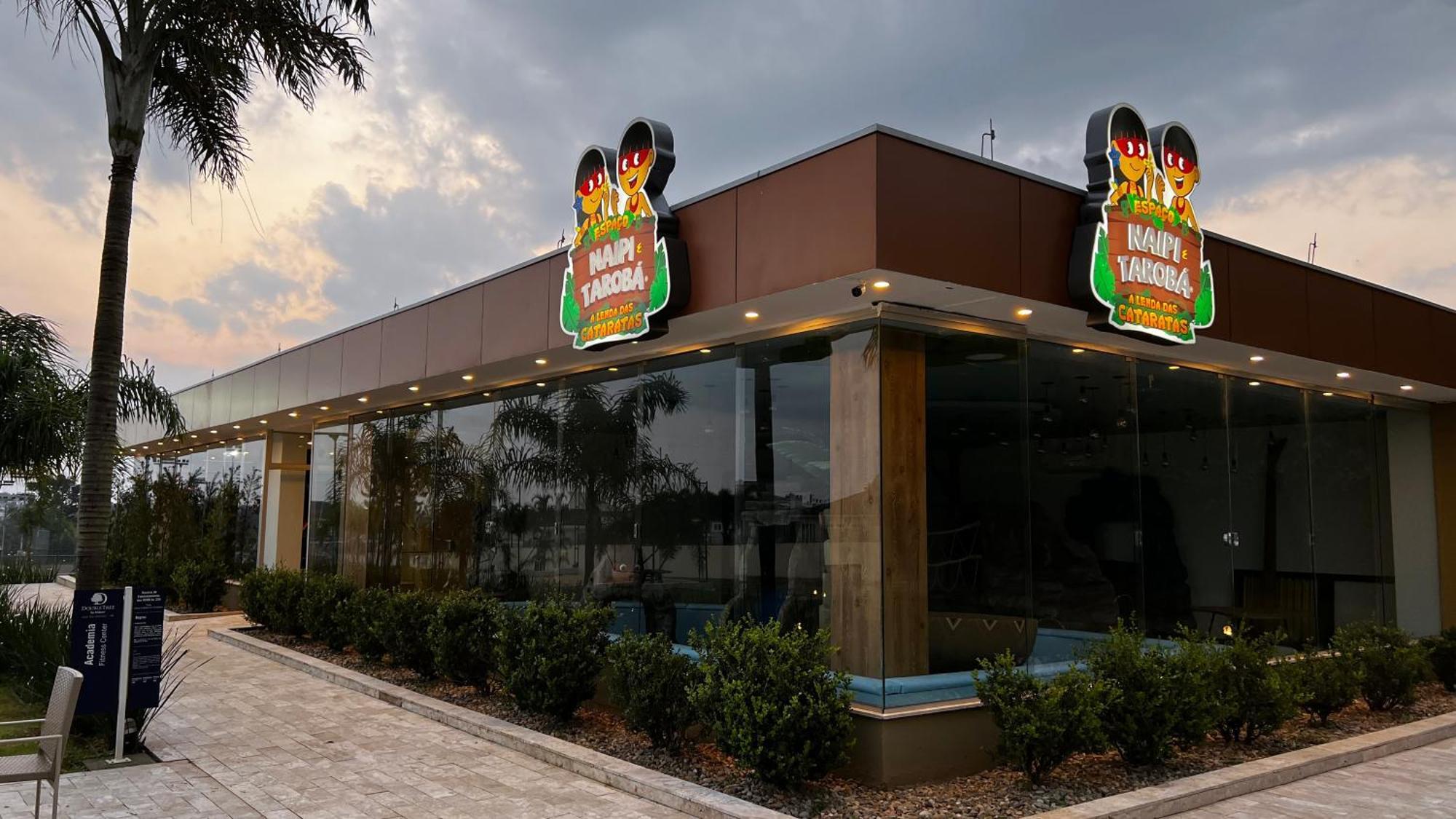 Doubletree By Hilton - Resort - Foz do Iguaçu Exterior foto Burger King in the city of São José dos Campos, Brazil